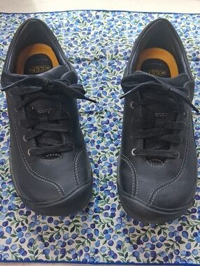 KEEN Womens Presidio II Leather Walking Shoe Black/steel Gray 1018314 Size 10
